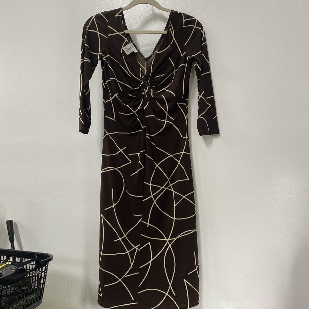 Maggy London Women's Brown Sexy Dress Size 6 Gathered In Front 3/4 Lgt Sleeves